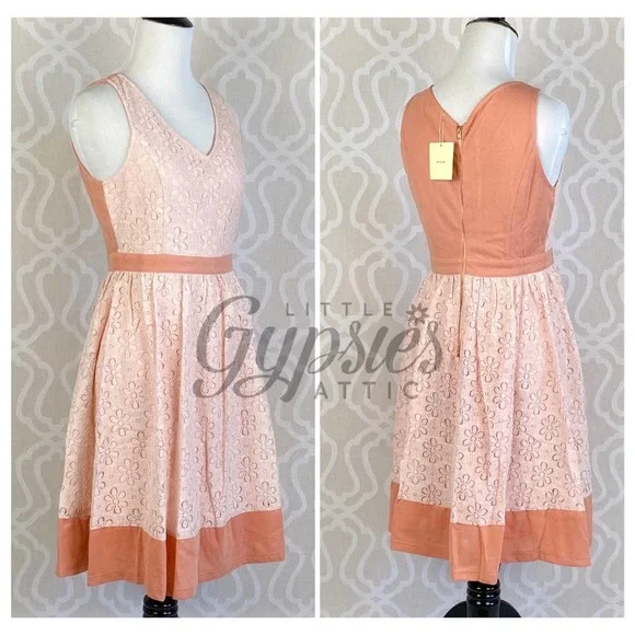 A'reve Marilyn's Retro Blush Dress - Picture 8 of 10